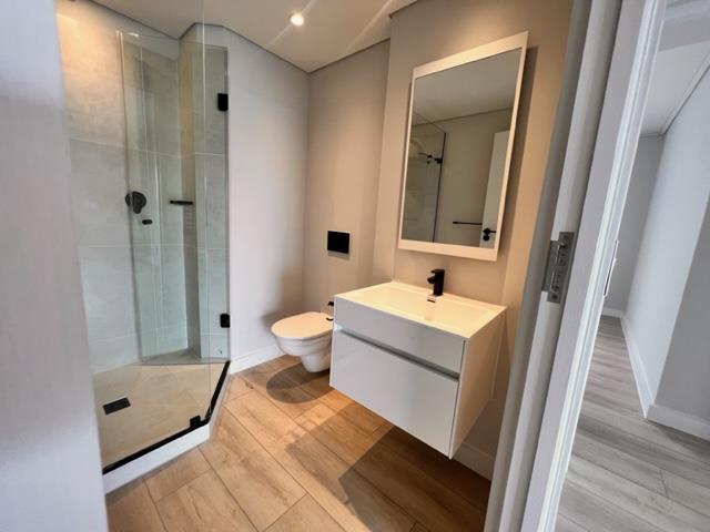 To Let 2 Bedroom Property for Rent in Sea Point Western Cape